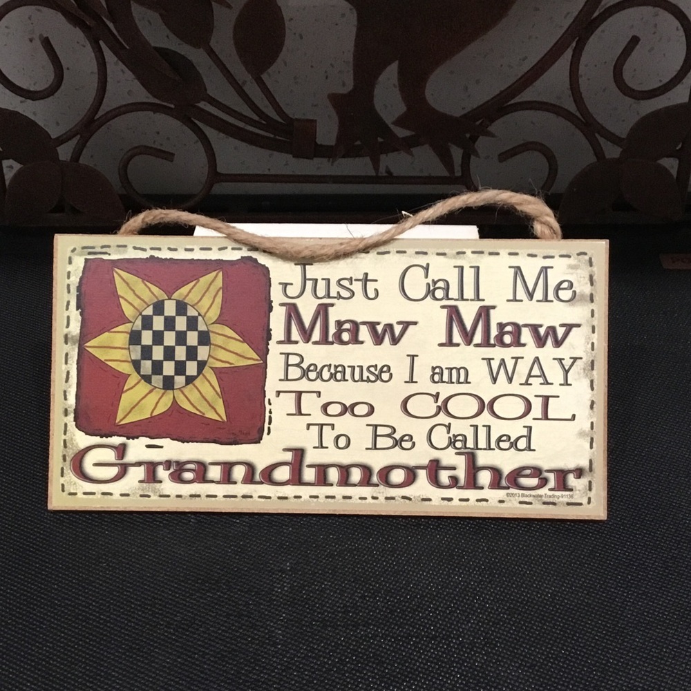Maw Maw Grandmother Decorative Hanging Sign - Cream and Red